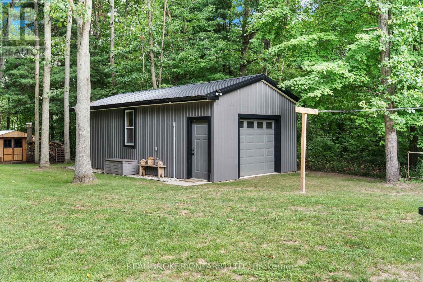 22 Milne Street, Norfolk, Ontario  N0E 1X0 - Photo 32 - X13801564