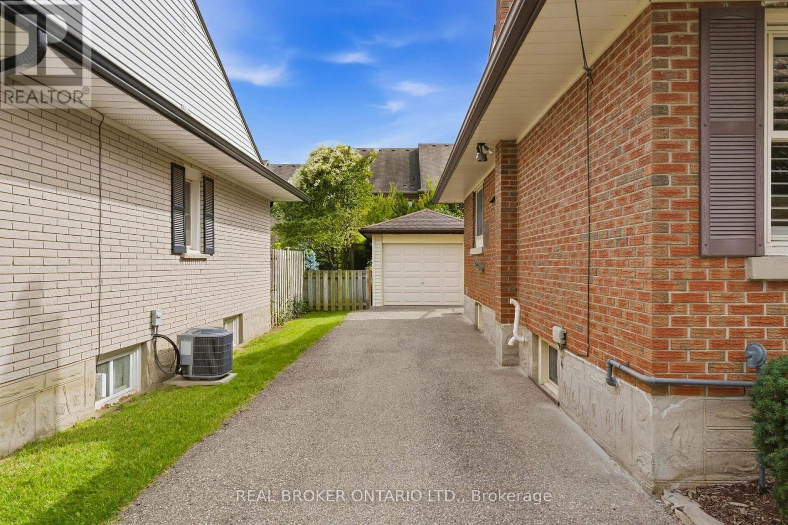 235 Blucher Street, Kitchener, Ontario  N2H 5V6 - Photo 7 - X13801588