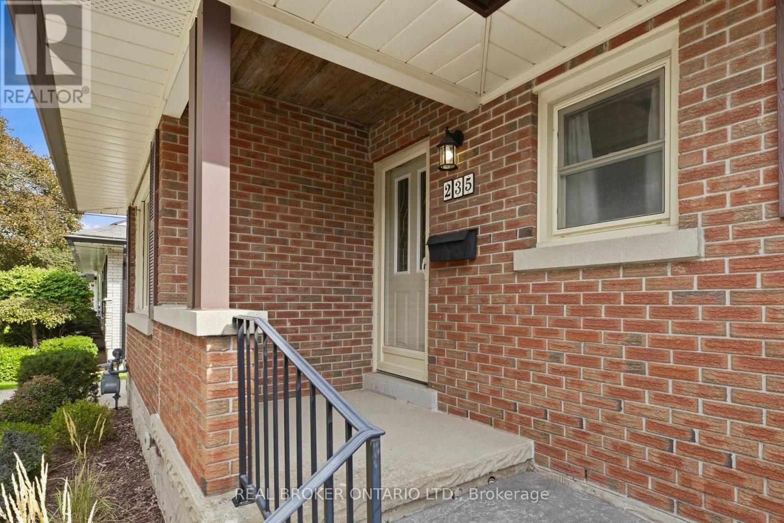 235 Blucher Street, Kitchener, Ontario  N2H 5V6 - Photo 8 - X13801588