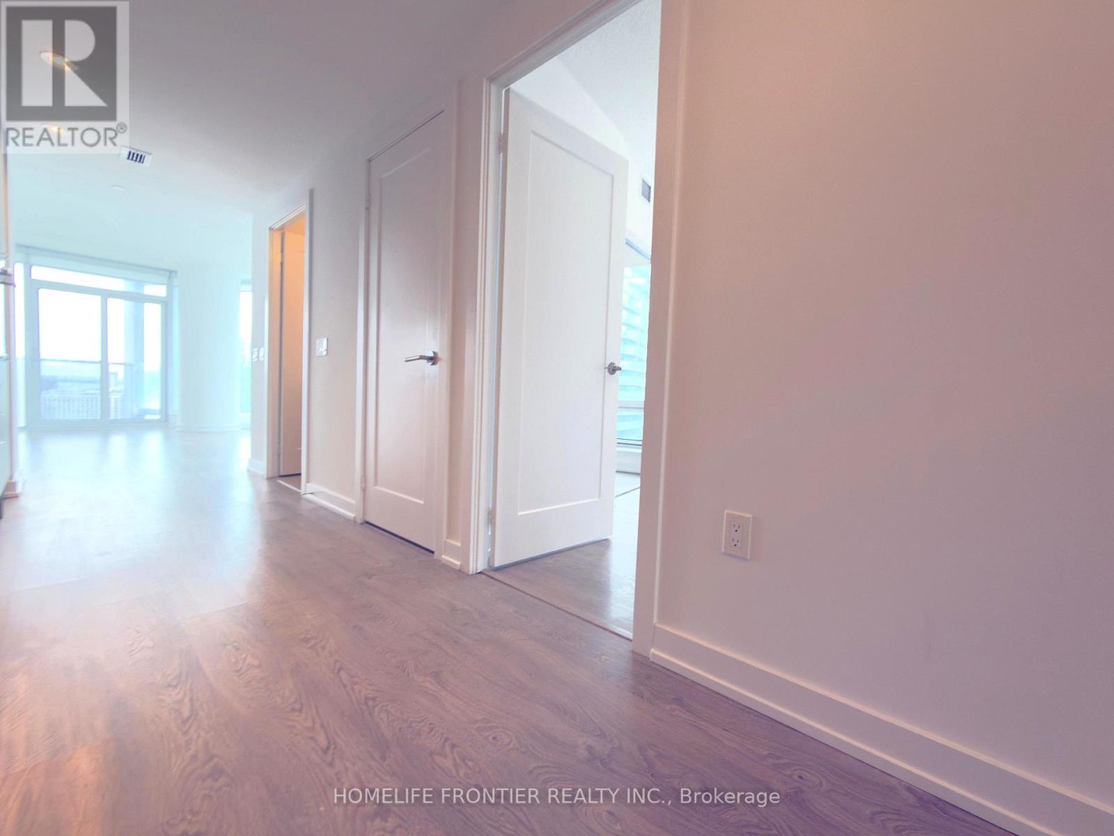 2711 - 10 York Street, Toronto, Ontario  M5J 0E1 - Photo 10 - C13800876