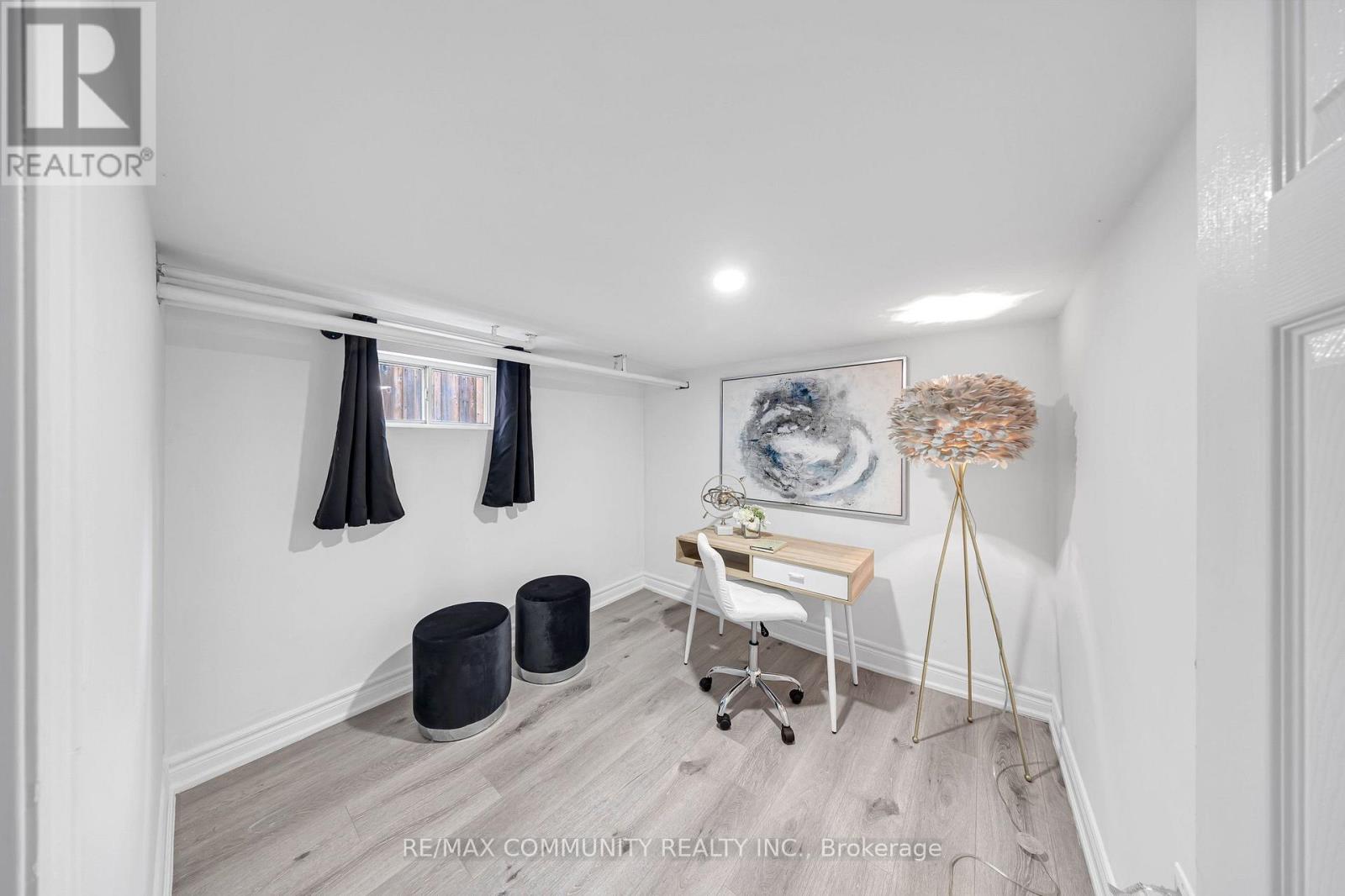 50 Joanith Drive, Toronto, Ontario  M4B 1S7 - Photo 25 - E13801636