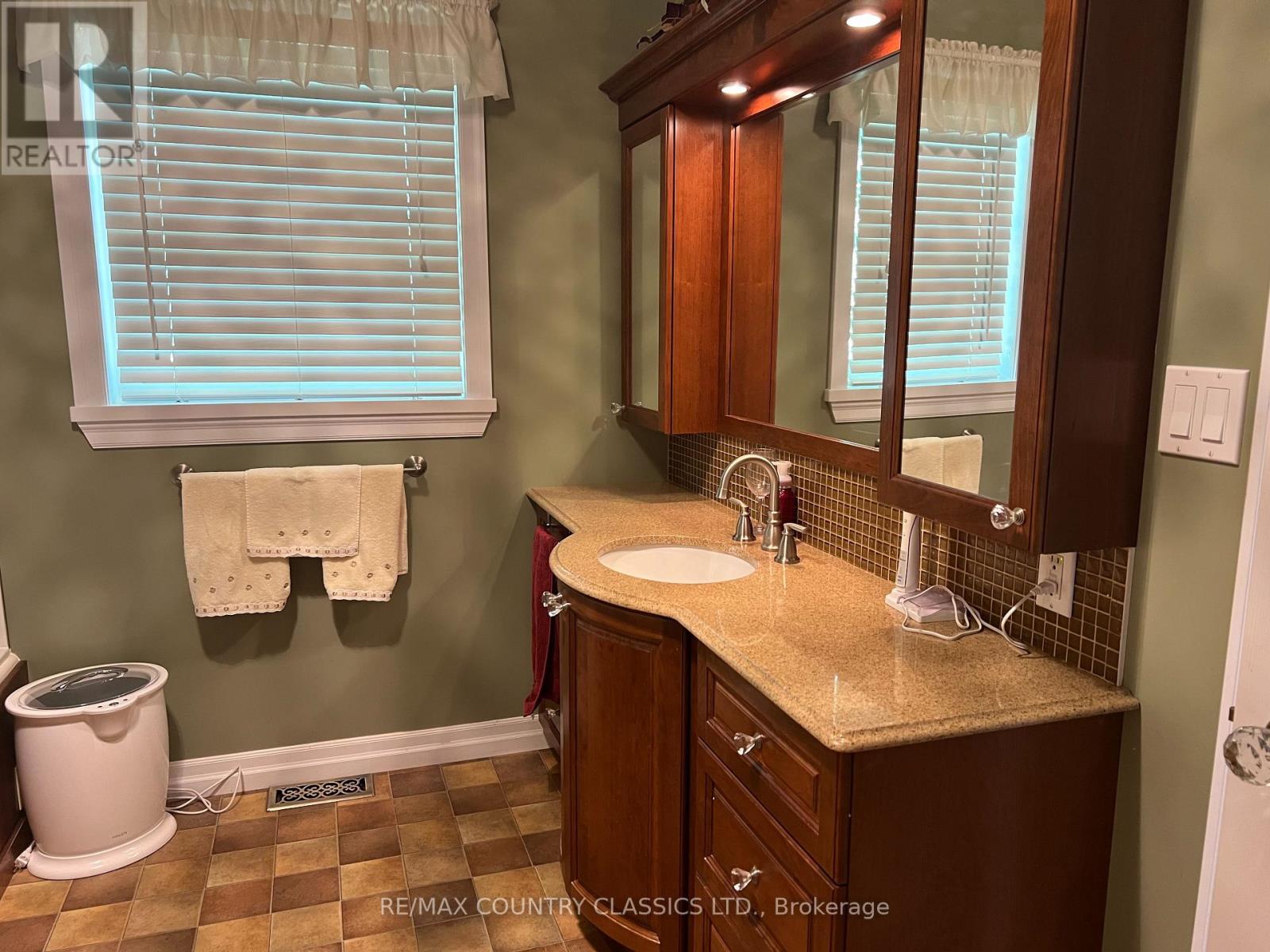 18 Wilson Lane, Hastings Highlands, Ontario  K0L 1C0 - Photo 38 - X13791014