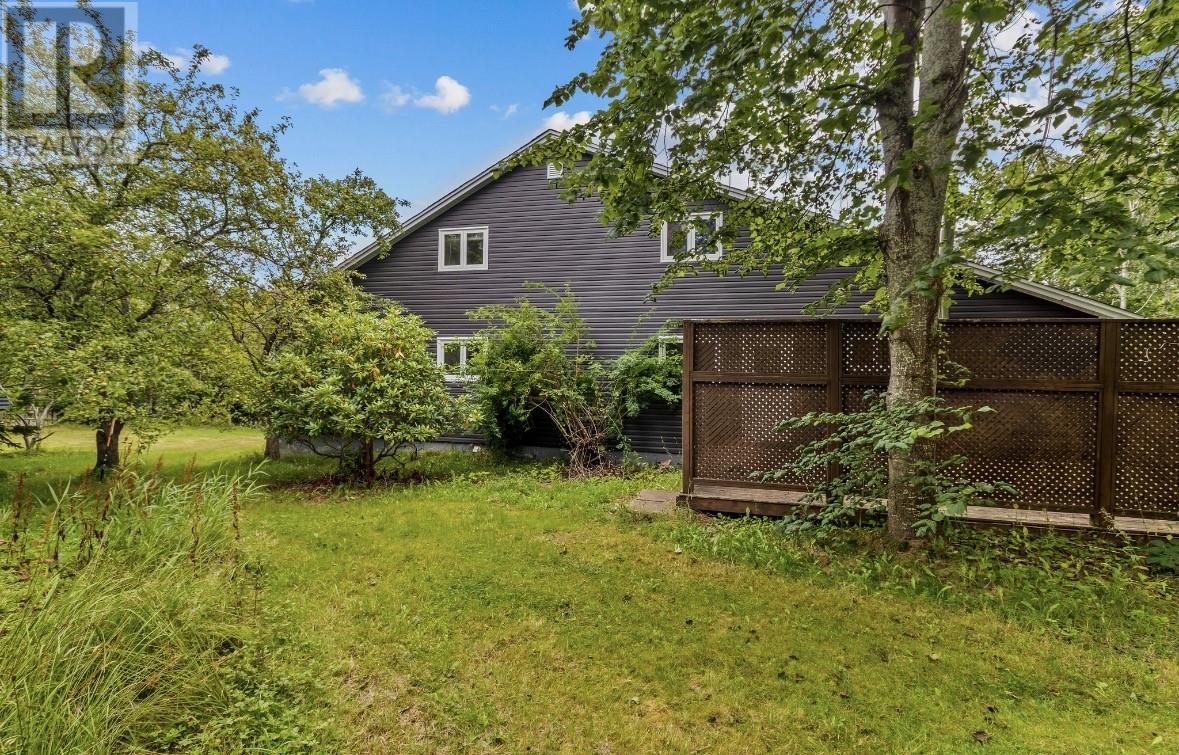 40 Monument Road, Conception Bay South — photo 41