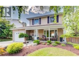 7 VINTAGE Crescent, Kitchener, Ontario