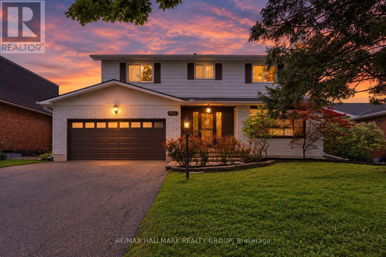 932 Dresden Crescent, Ottawa, Ontario
