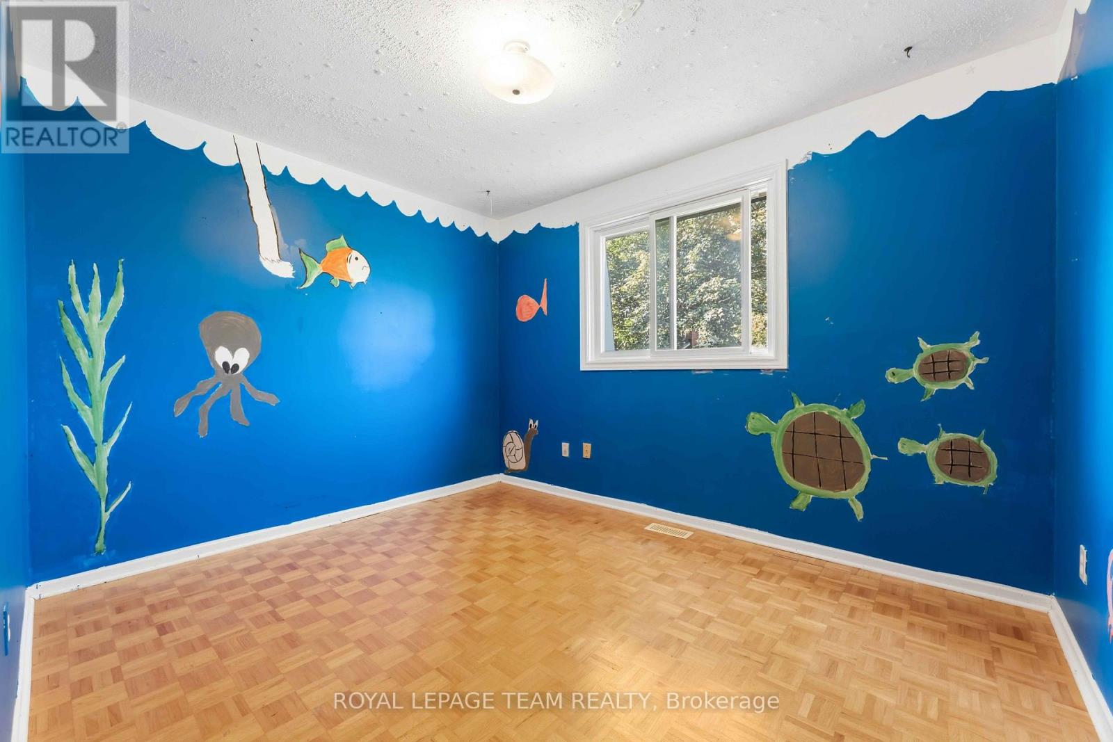 19 Amberwood Crescent, Ottawa, Ontario  K2E 7B7 - Photo 29 - X13801232