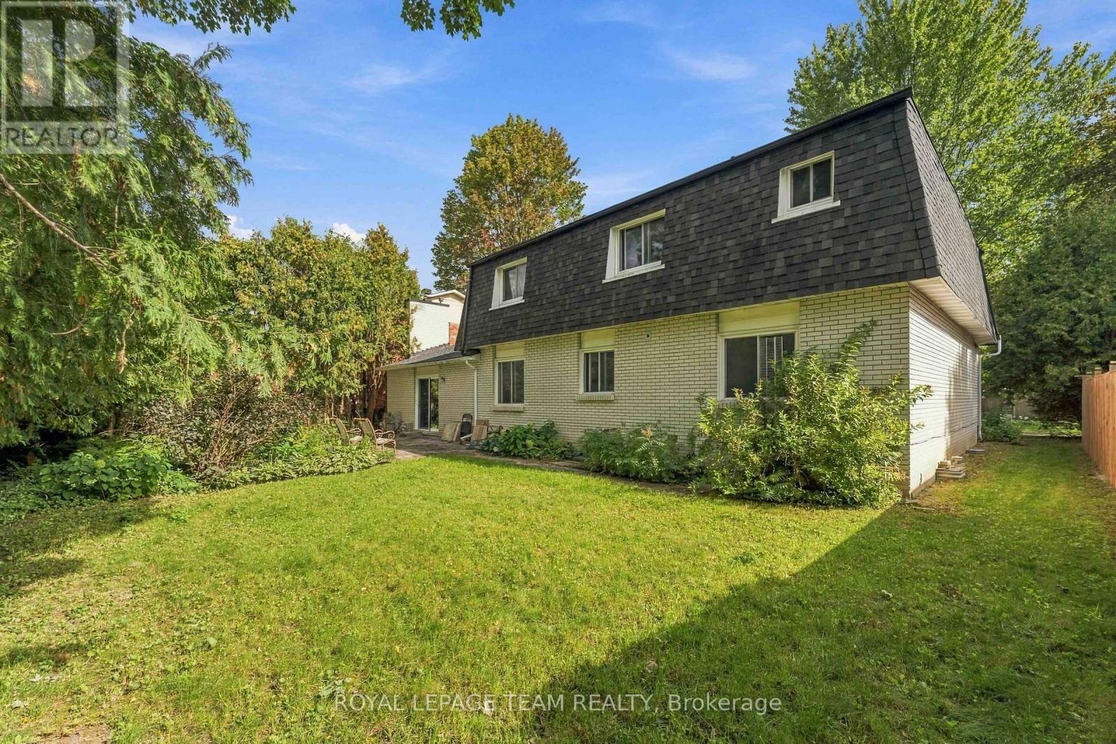 19 Amberwood Crescent, Ottawa, Ontario  K2E 7B7 - Photo 42 - X13801232