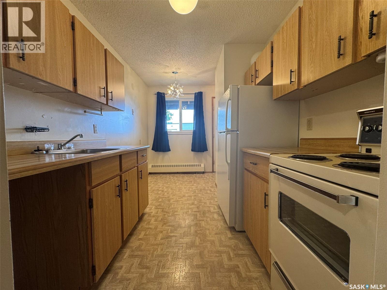 415 67 Wood Lily Drive, Moose Jaw, Saskatchewan  S6J 1G6 - Photo 8 - SK048808