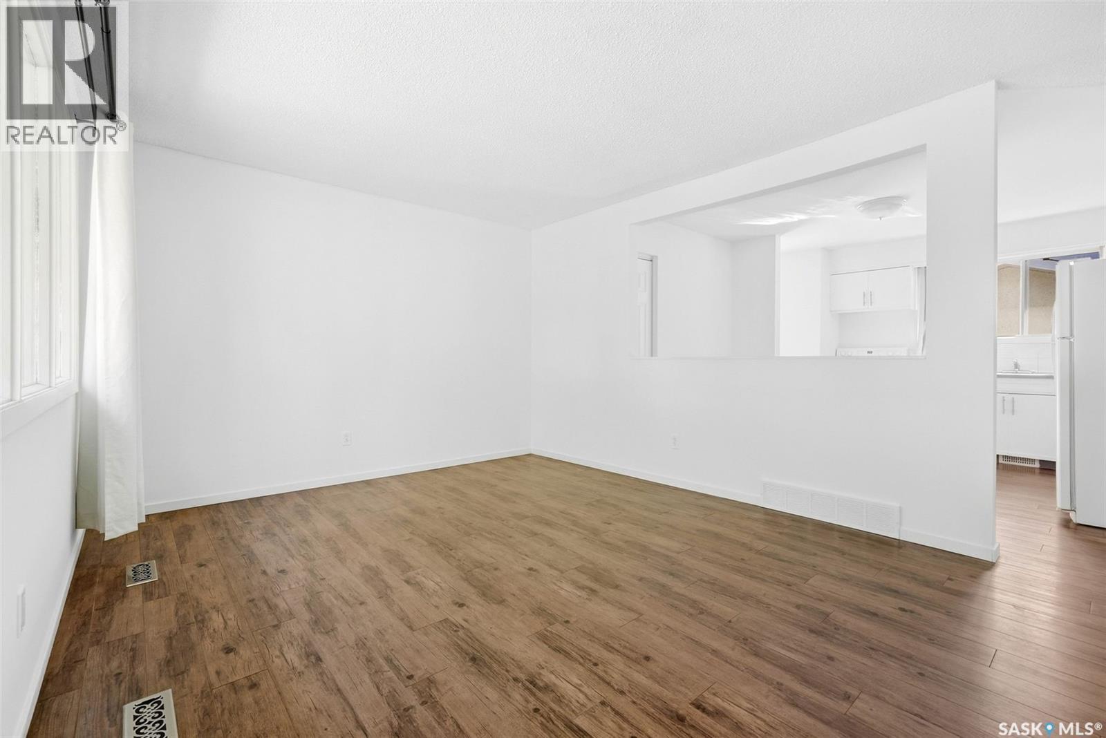 187 Read Avenue, Regina, Saskatchewan  S4T 6R3 - Photo 6 - SK048657