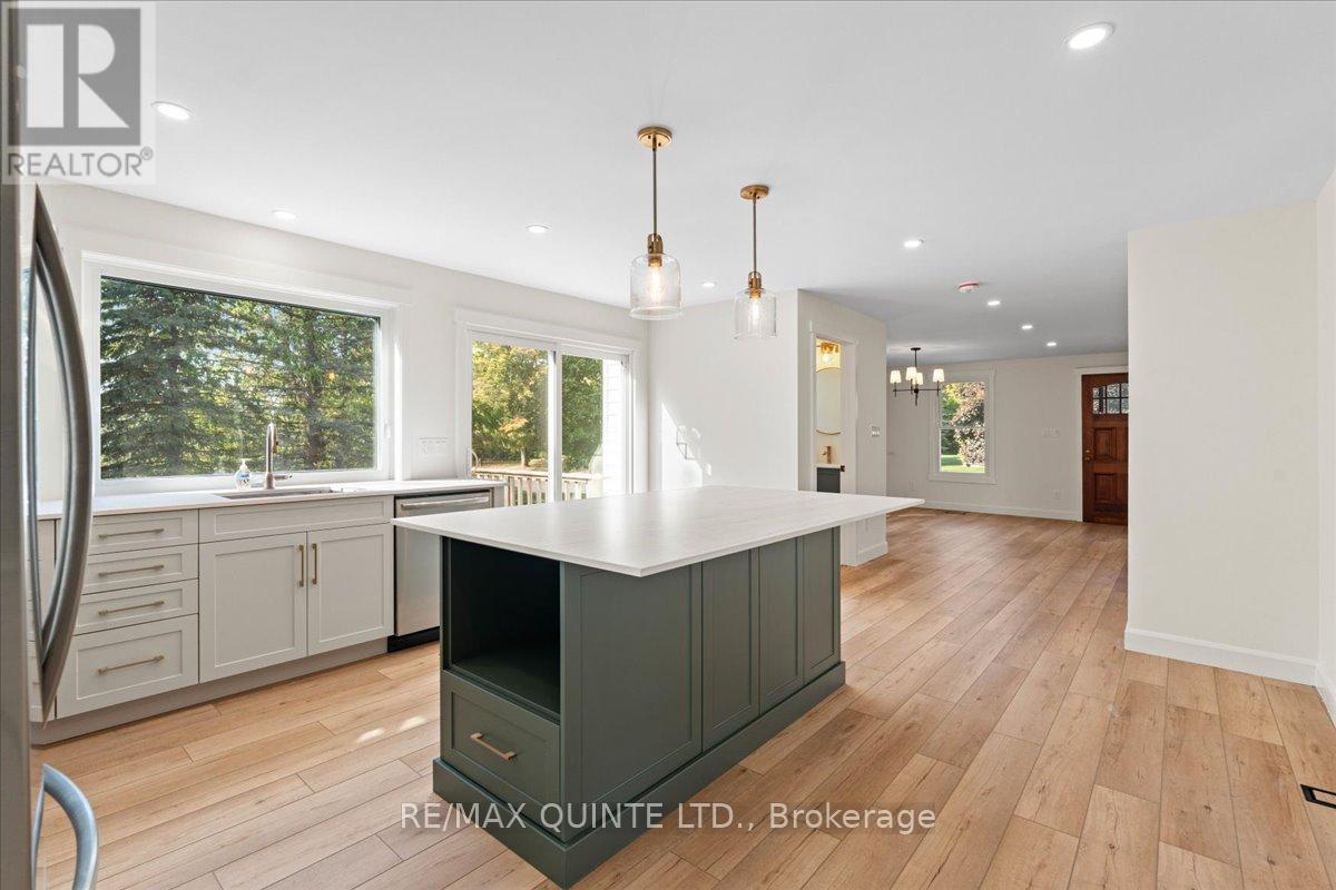 1501 County Road 12 Road, Prince Edward County, Ontario  K0K 2T0 - Photo 13 - X13801734