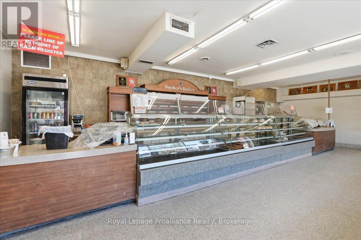 61 Bridge Street E, Trent Hills, Ontario  K0L 1L0 - Photo 8 - X13801826