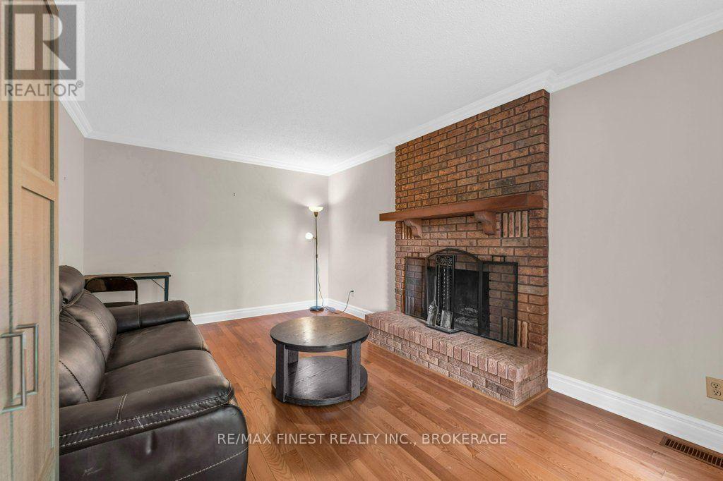 562 Sycamore Street, Kingston, Ontario  K7M 7L8 - Photo 13 - X13801834