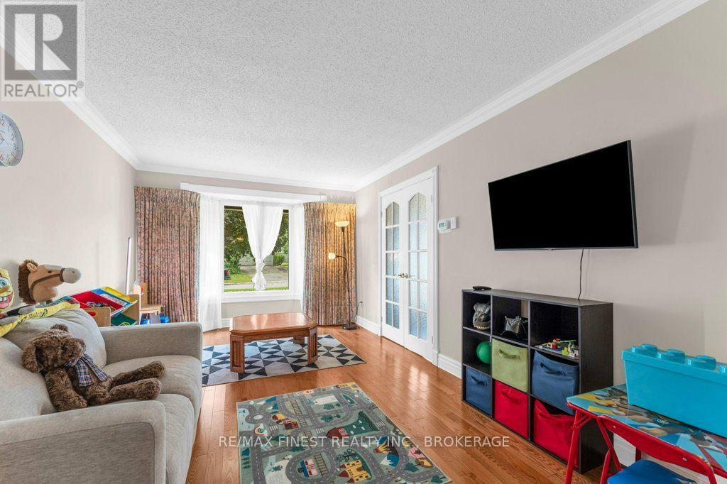 562 Sycamore Street, Kingston, Ontario  K7M 7L8 - Photo 18 - X13801834