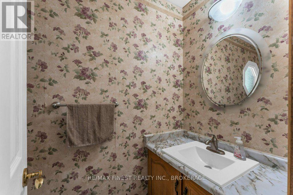 562 Sycamore Street, Kingston, Ontario  K7M 7L8 - Photo 22 - X13801834