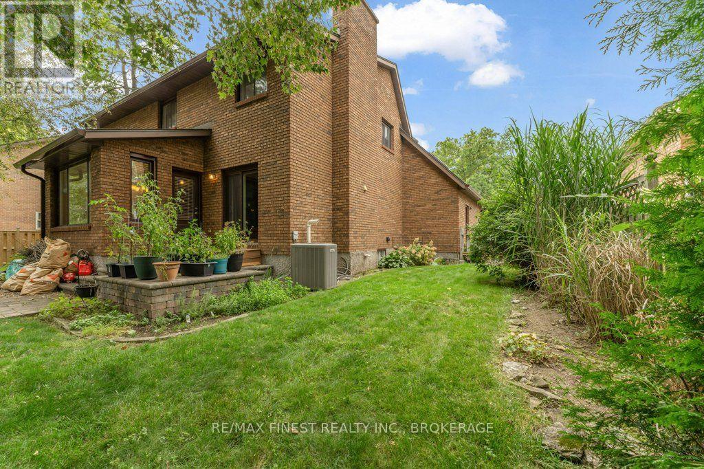 562 Sycamore Street, Kingston, Ontario  K7M 7L8 - Photo 44 - X13801834