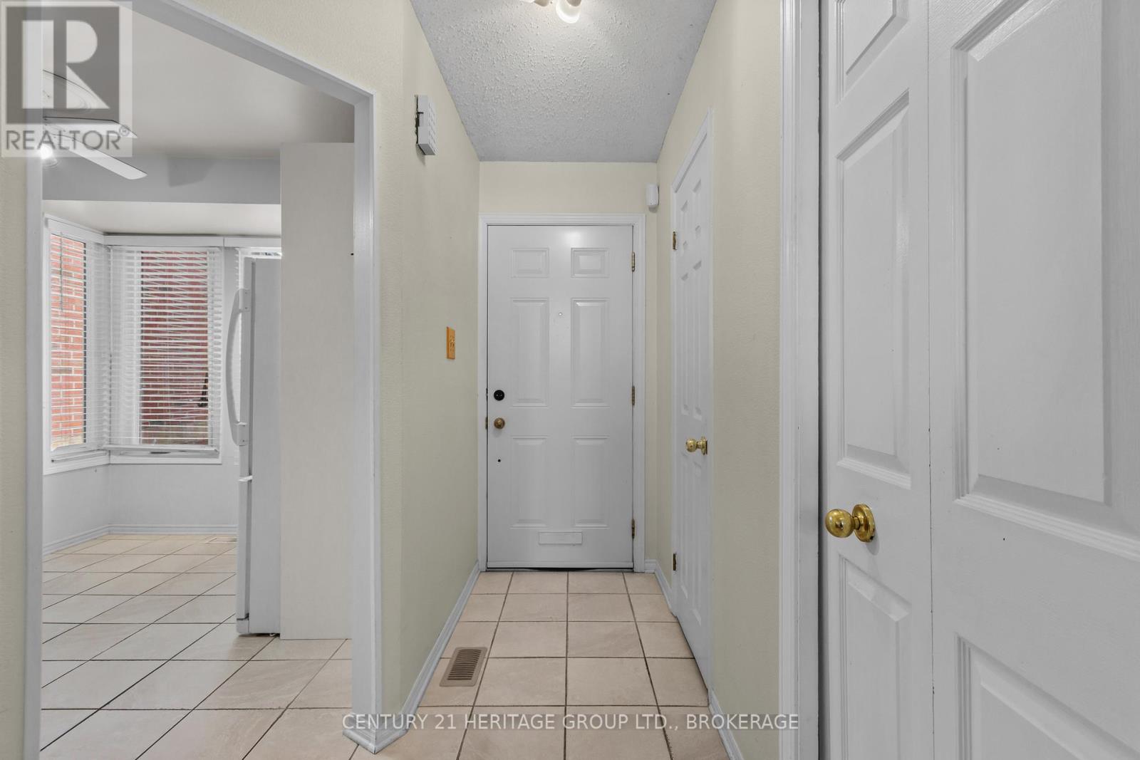 61 - 1 Place D'armes, Kingston, Ontario  K7K 6S3 - Photo 5 - X13802046