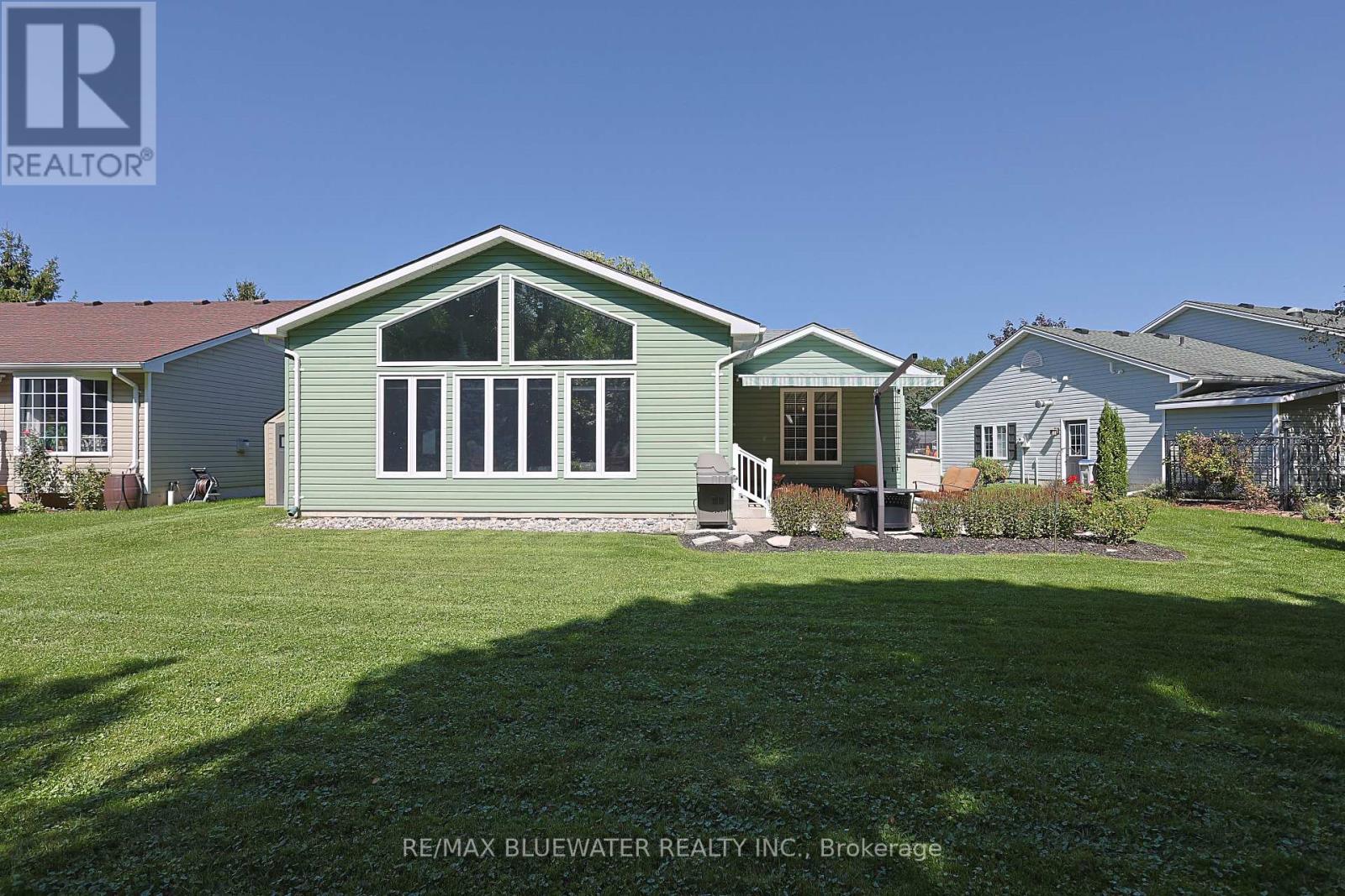 353 Shannon Boulevard, South Huron, Ontario  N0M 1T0 - Photo 38 - X13801998