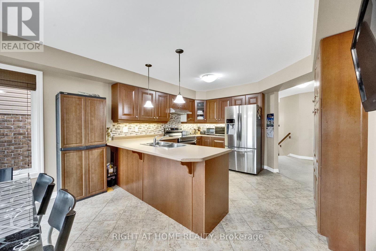 3184 Pomeroy Lane, London South, Ontario  N6P 1V7 - Photo 11 - X13802012
