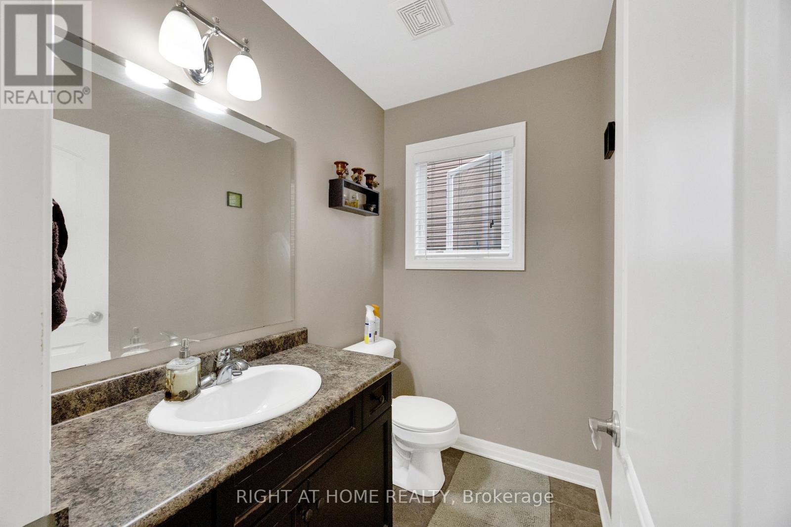 3184 Pomeroy Lane, London South, Ontario  N6P 1V7 - Photo 13 - X13802012