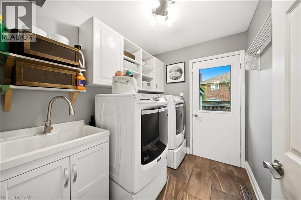 3277 Woodside Avenue, Burlington, Ontario  L7M 2R9 - Photo 25 - 40864559