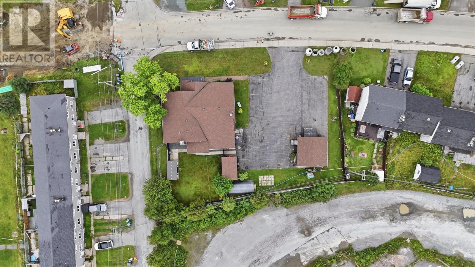 98 SULLIVAN Avenue, GANDER — photo 40