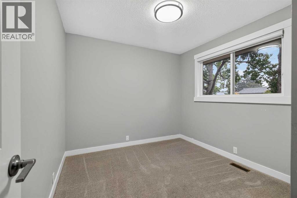 6415 Rundlehorn Drive NE, Calgary, Alberta  T1Y 2B7 - Photo 17 - A2343512