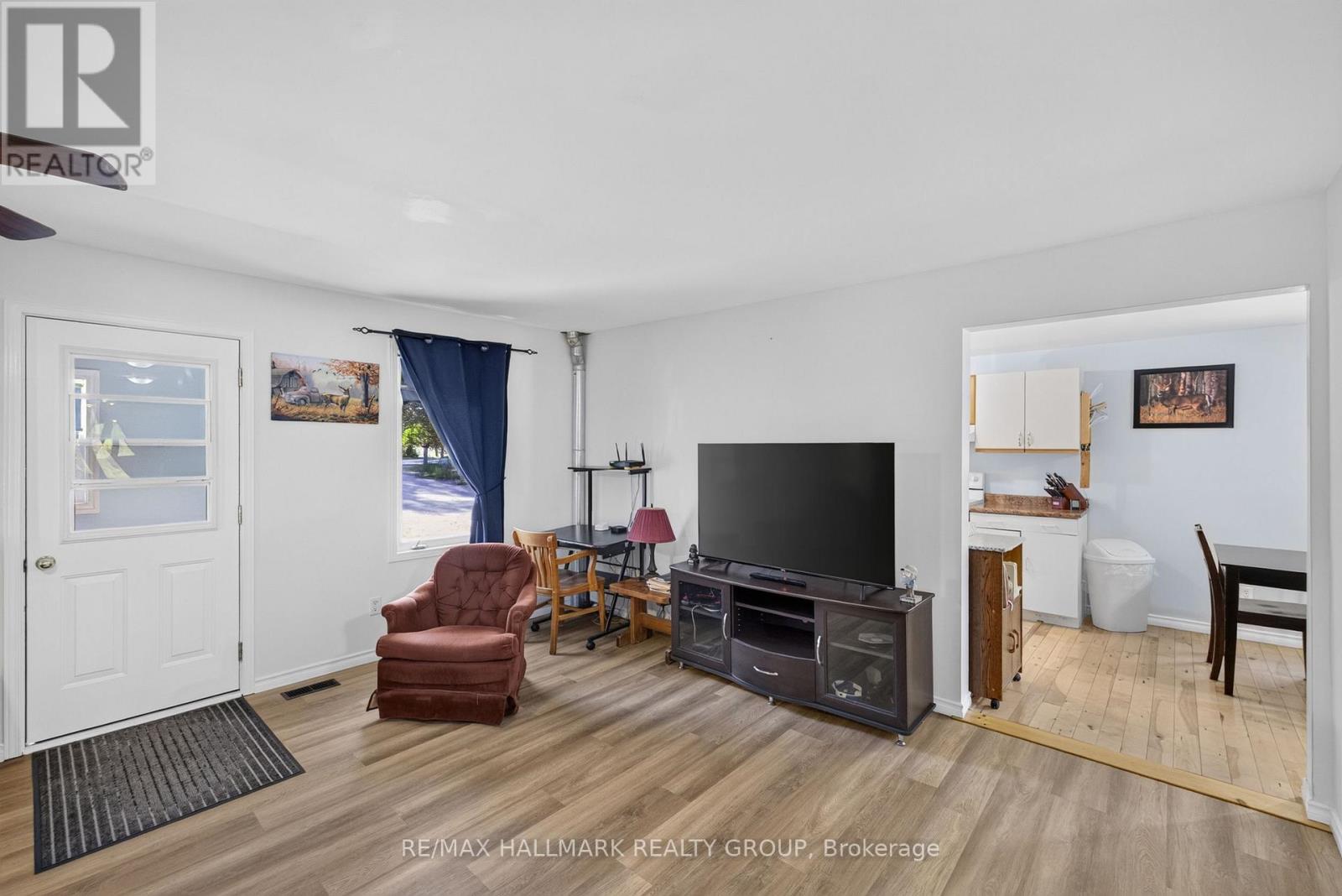 620 Highway 15 South, Rideau Lakes, Ontario  K0G 1L0 - Photo 12 - X13801738