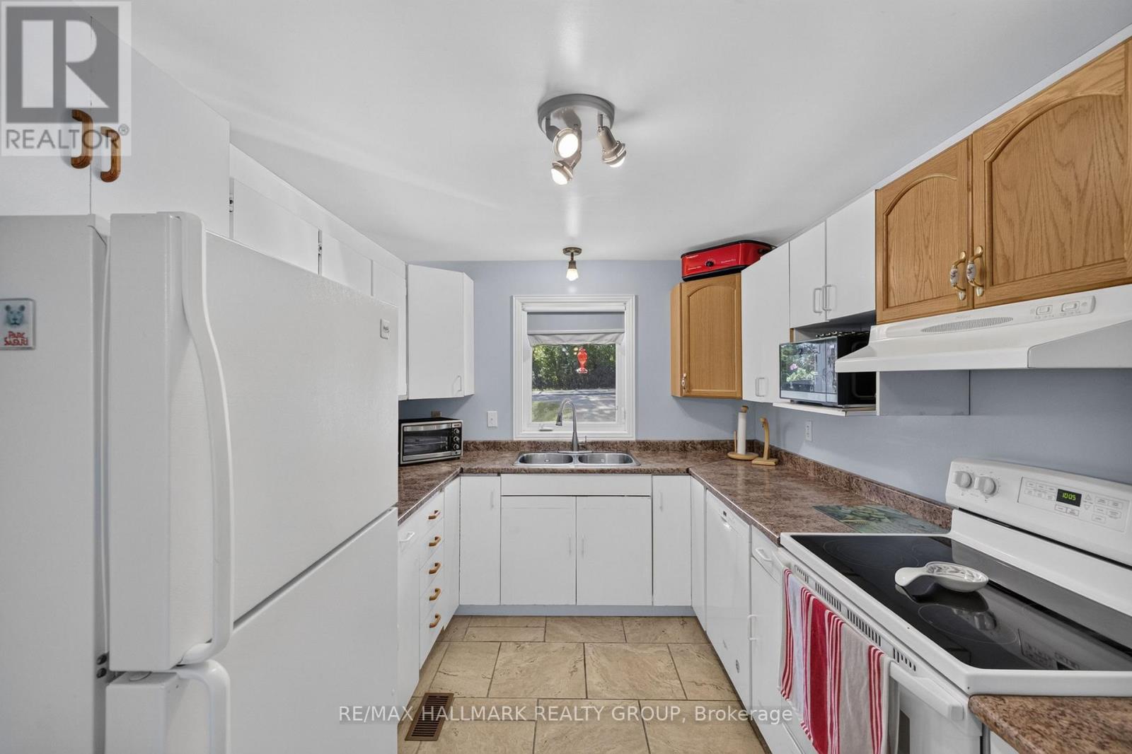 620 Highway 15 South, Rideau Lakes, Ontario  K0G 1L0 - Photo 16 - X13801738
