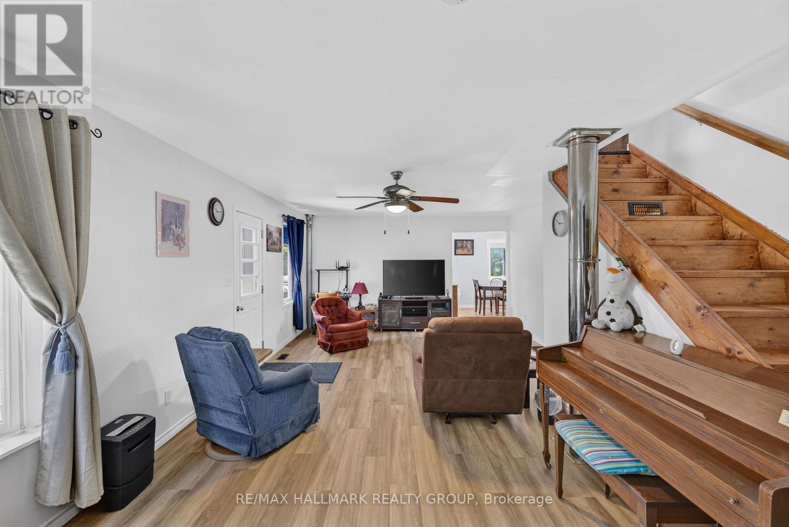 620 Highway 15 South, Rideau Lakes, Ontario  K0G 1L0 - Photo 8 - X13801738