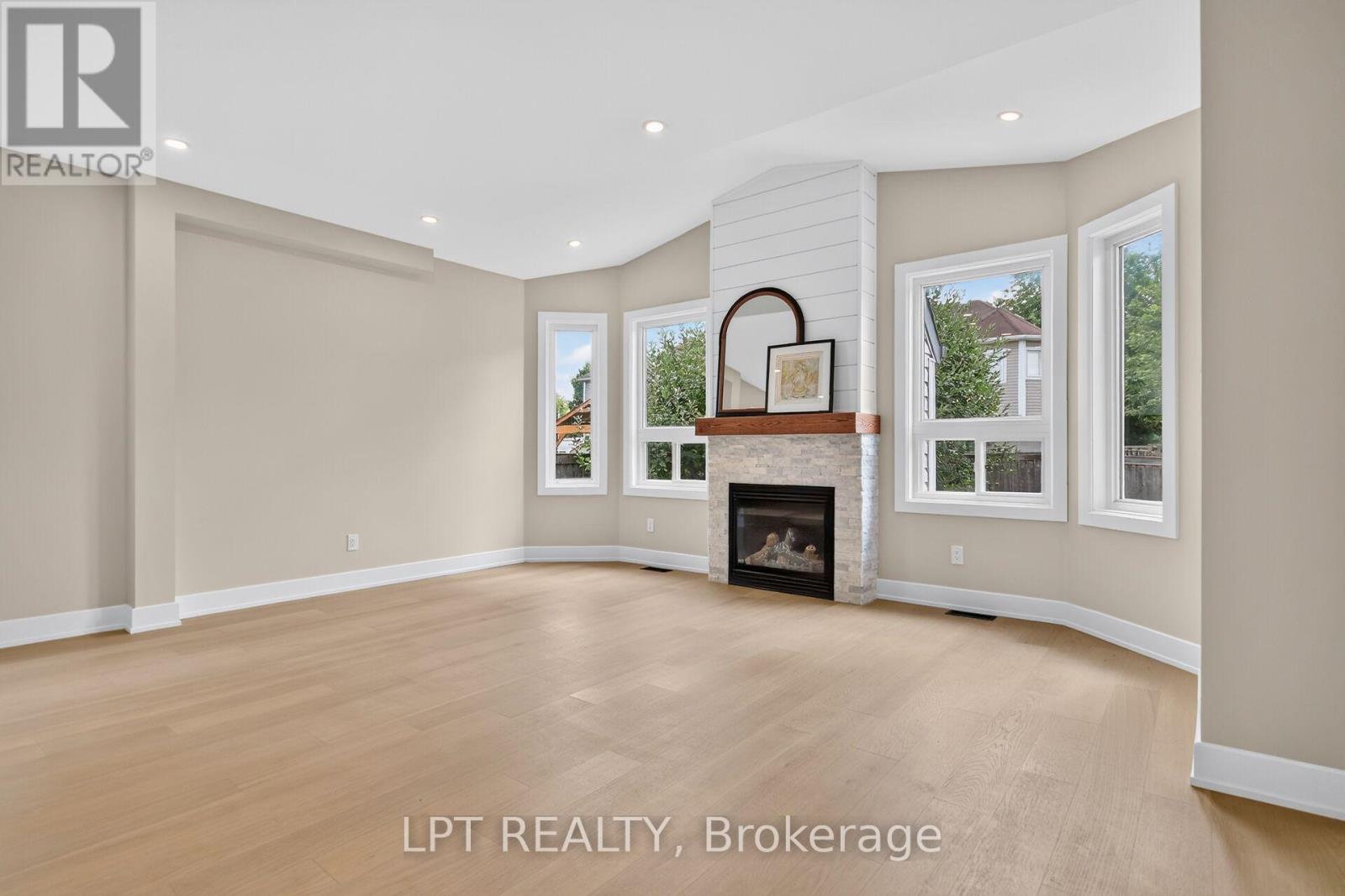 97 Black Bear Way, Ottawa, Ontario  K2S 2G6 - Photo 17 - X13802052