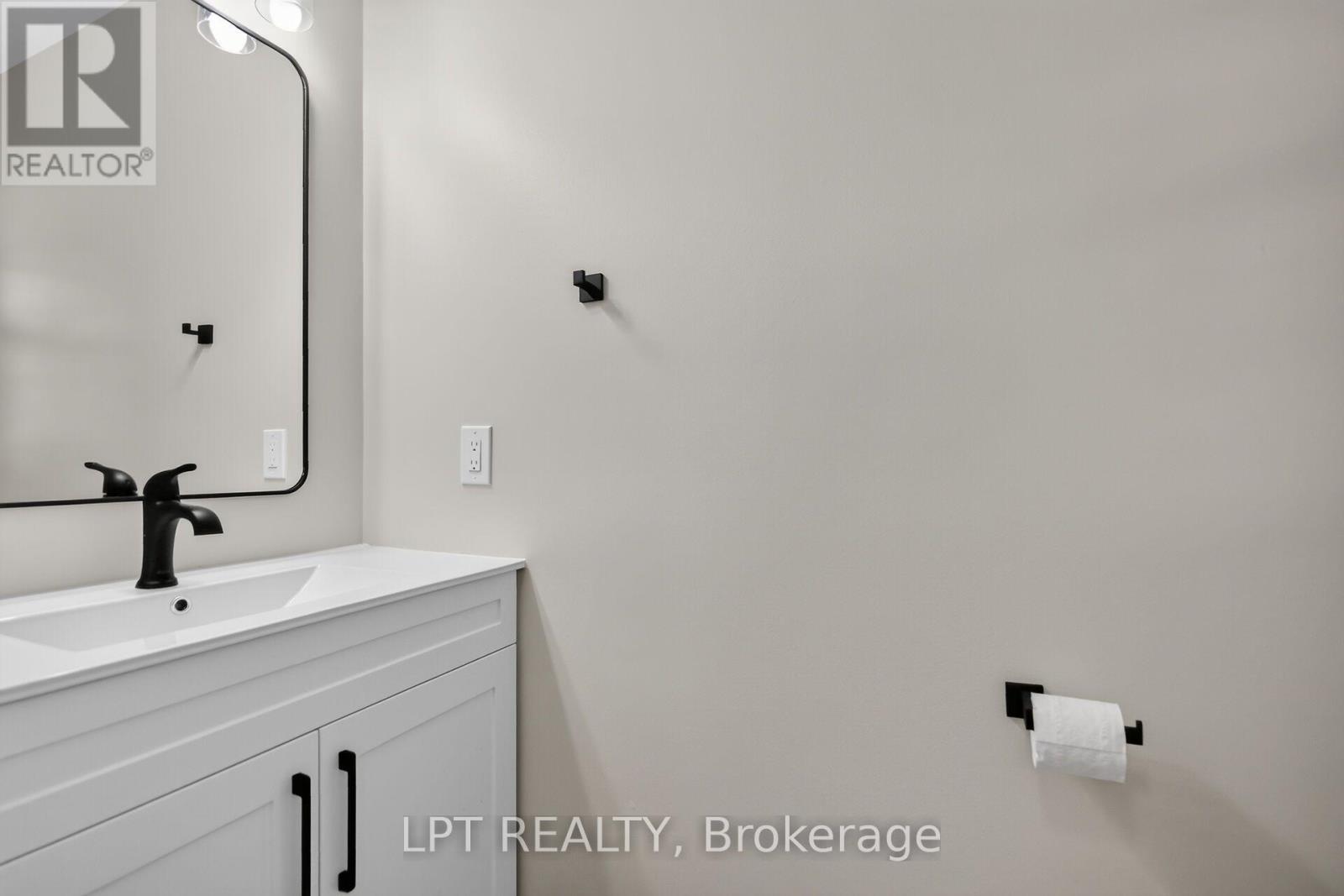 97 Black Bear Way, Ottawa, Ontario  K2S 2G6 - Photo 34 - X13802052