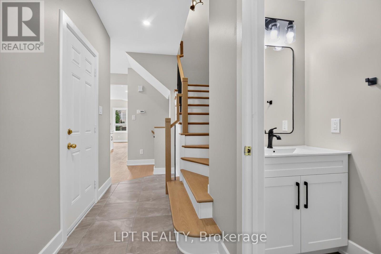 97 Black Bear Way, Ottawa, Ontario  K2S 2G6 - Photo 35 - X13802052