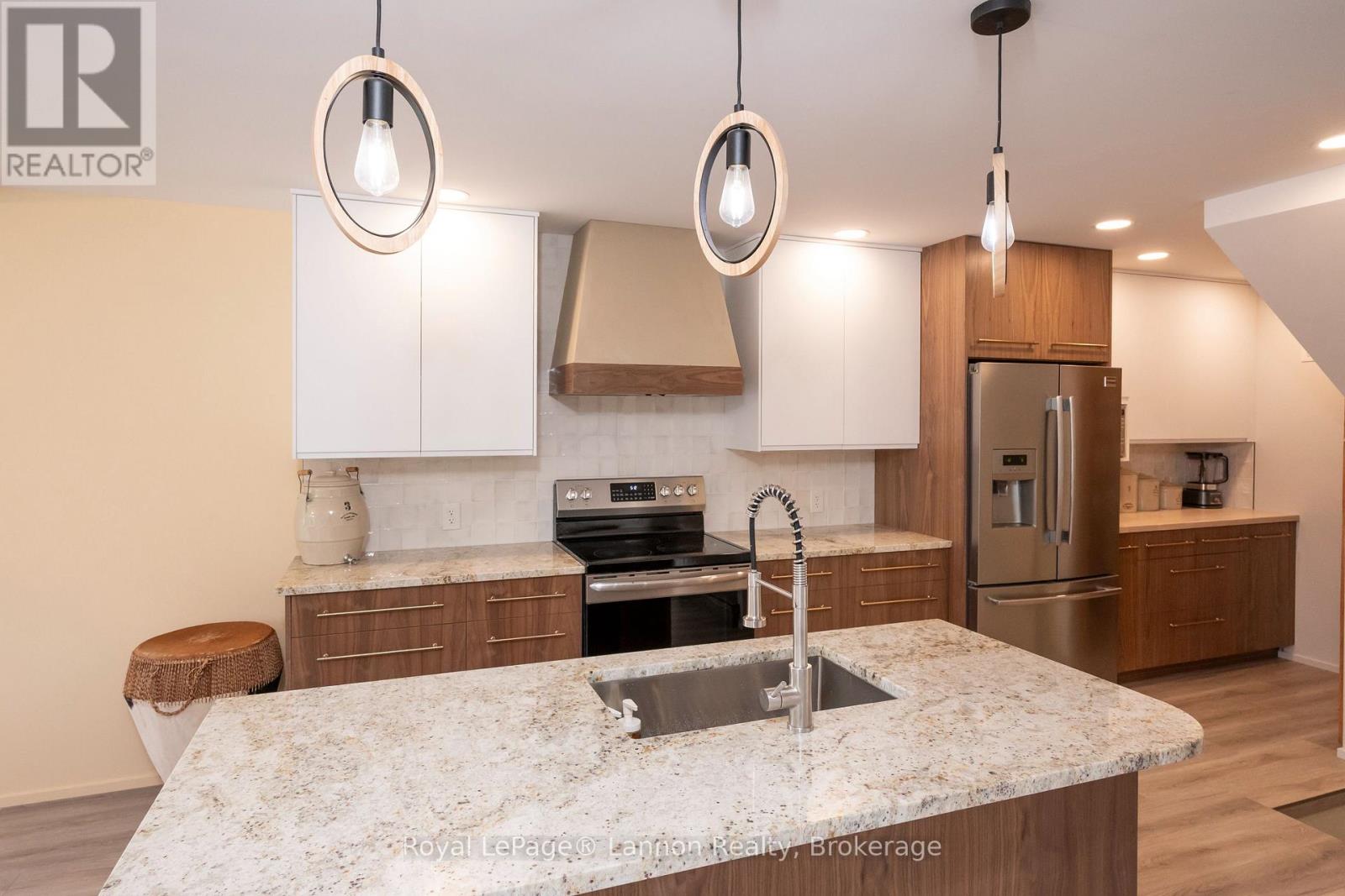 1414 Mcgregor Avenue, Thunder Bay, Ontario  P7E 5E6 - Photo 13 - X13801722