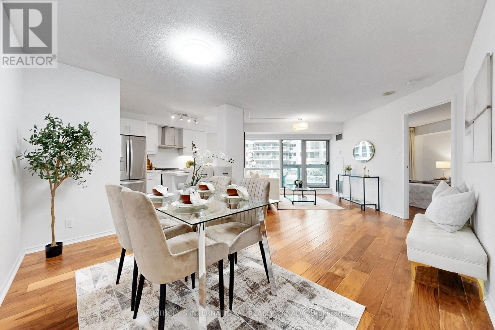 414 - 10 Queens Quay W, Toronto, Ontario  M5J 2R9 - Photo 12 - C13801854