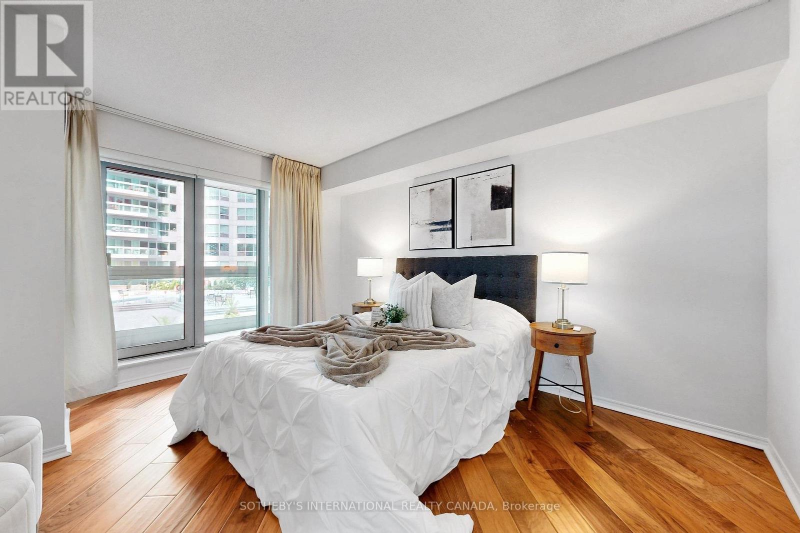 414 - 10 Queens Quay W, Toronto, Ontario  M5J 2R9 - Photo 26 - C13801854