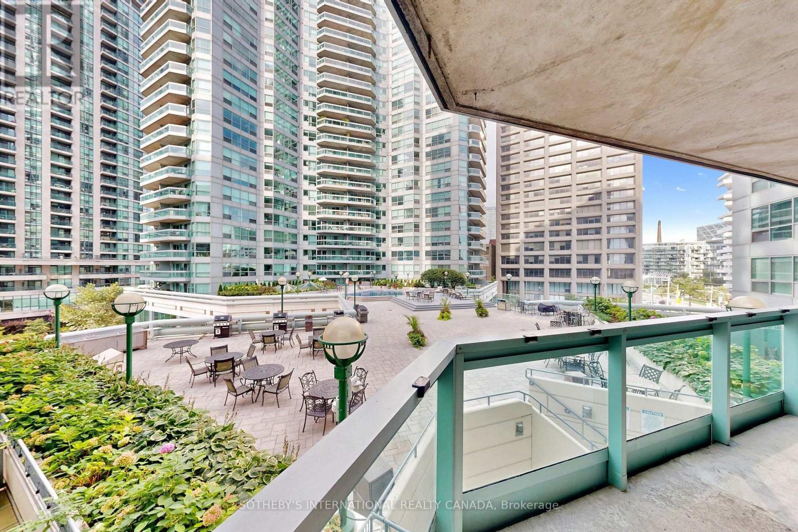 414 - 10 Queens Quay W, Toronto, Ontario  M5J 2R9 - Photo 34 - C13801854