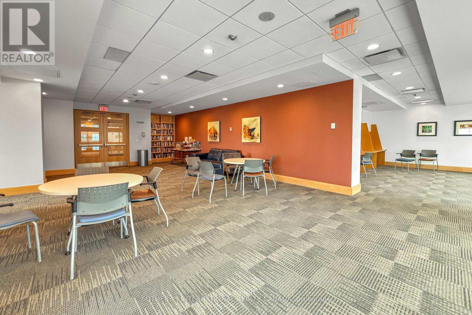414 - 10 Queens Quay W, Toronto, Ontario  M5J 2R9 - Photo 41 - C13801854