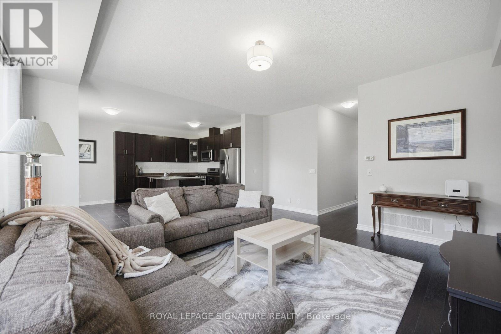 2323 Steeplechase Street, Oshawa, Ontario  L1L 0C8 - Photo 14 - E13801762