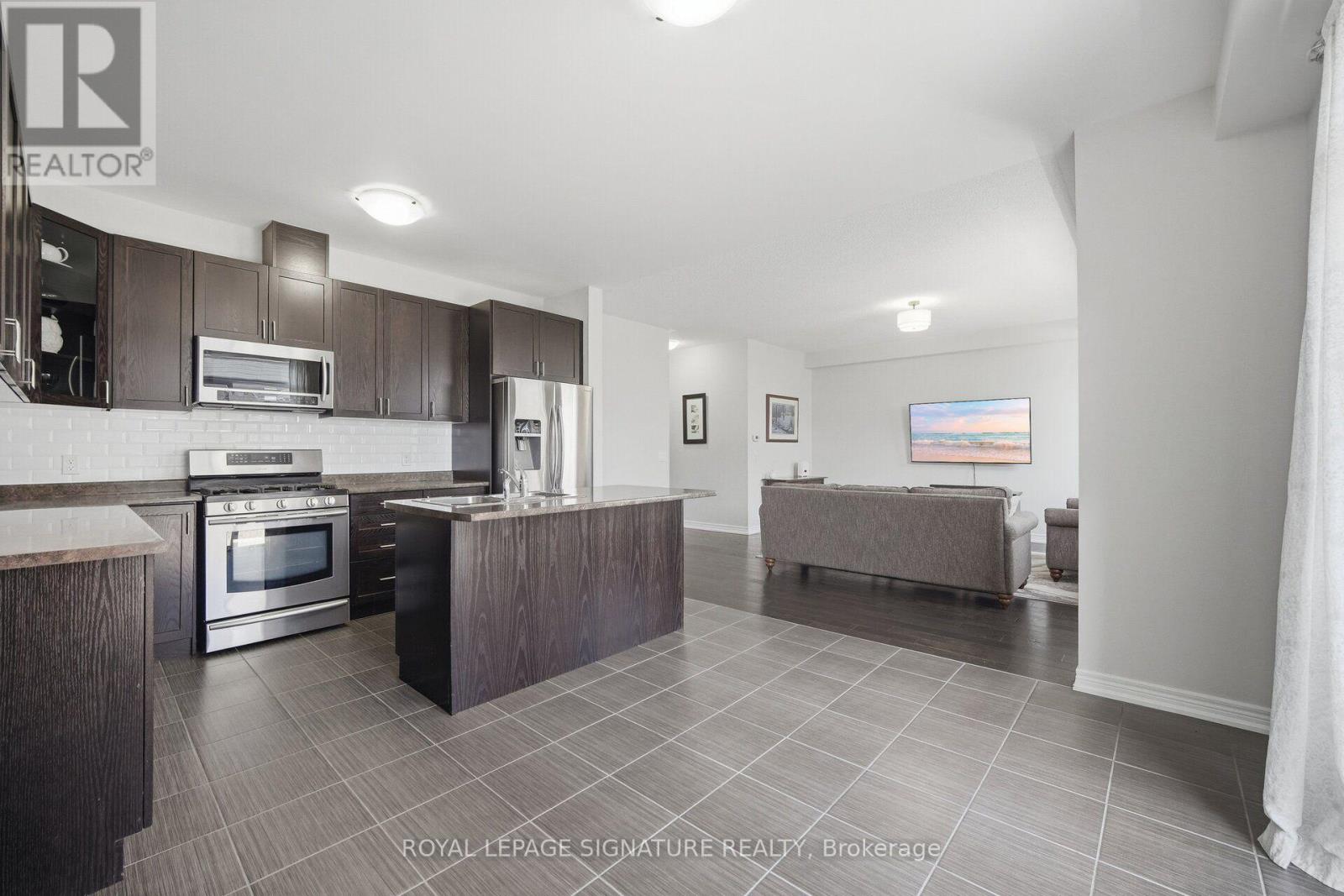 2323 Steeplechase Street, Oshawa, Ontario  L1L 0C8 - Photo 21 - E13801762