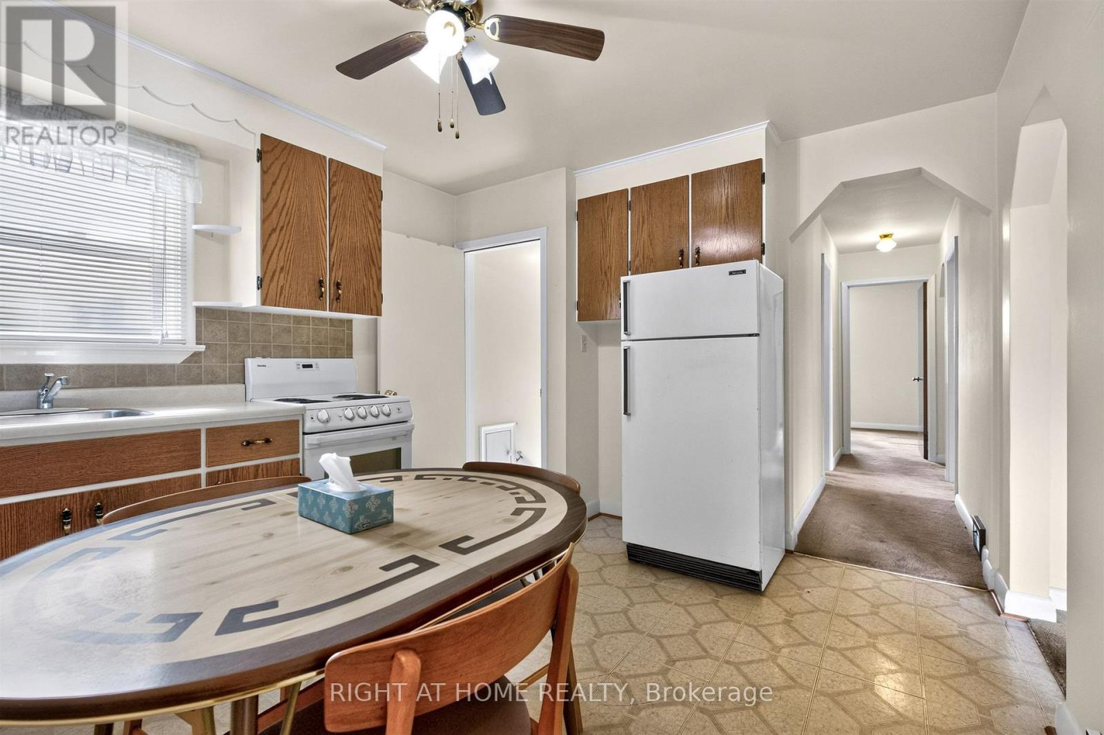 544 Brimley Road, Toronto, Ontario  M1J 1A8 - Photo 13 - E13801904