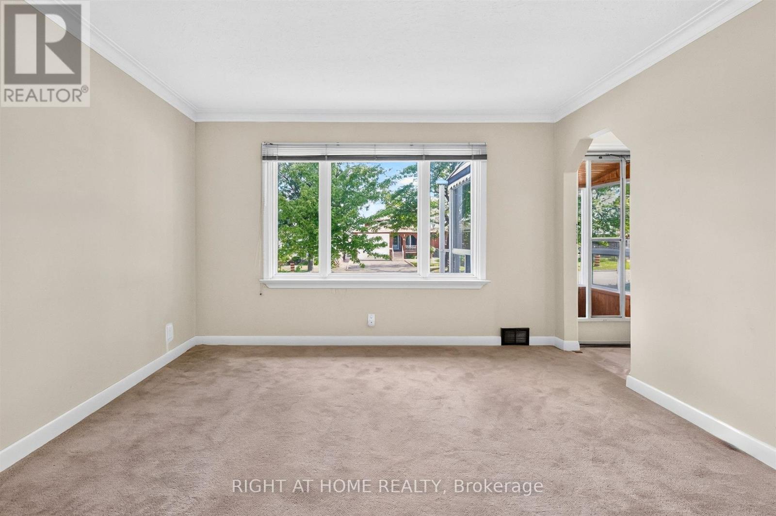 544 Brimley Road, Toronto, Ontario  M1J 1A8 - Photo 8 - E13801904
