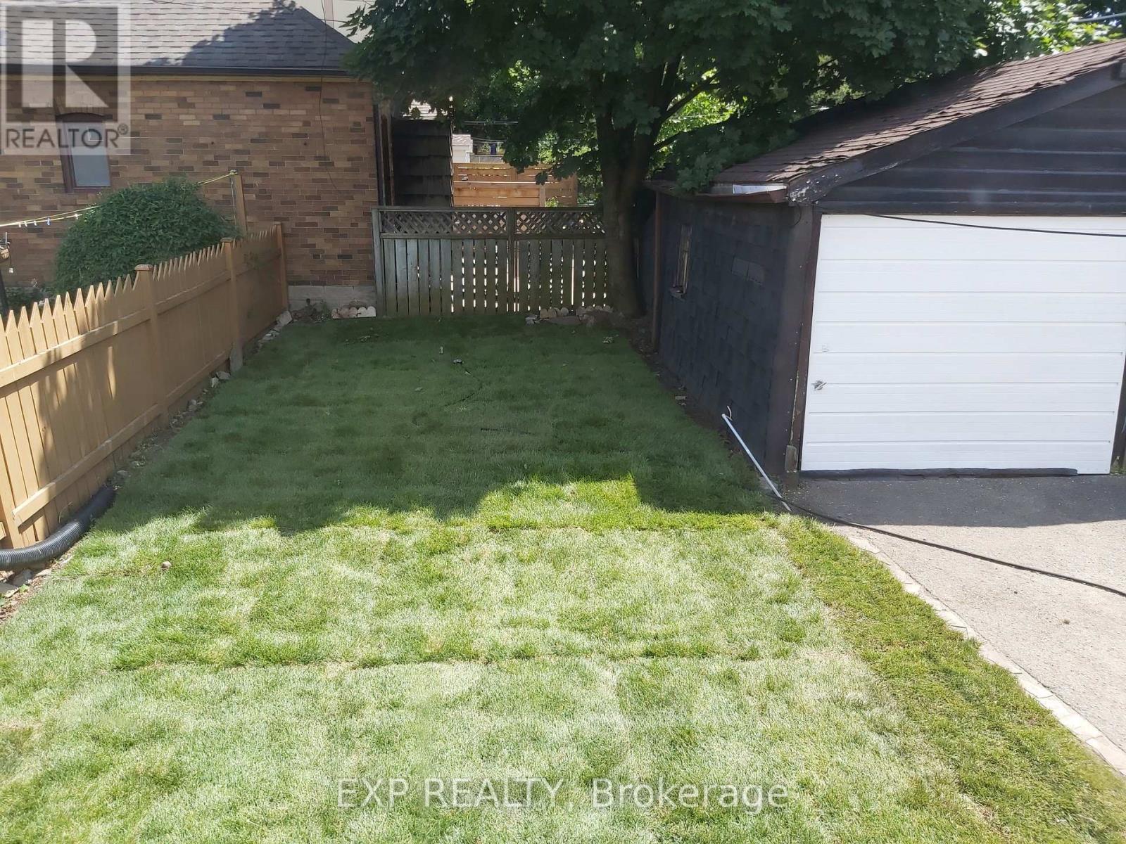Lower - 169 O'connor Drive, Toronto, Ontario  M4J 2S7 - Photo 8 - E13802030