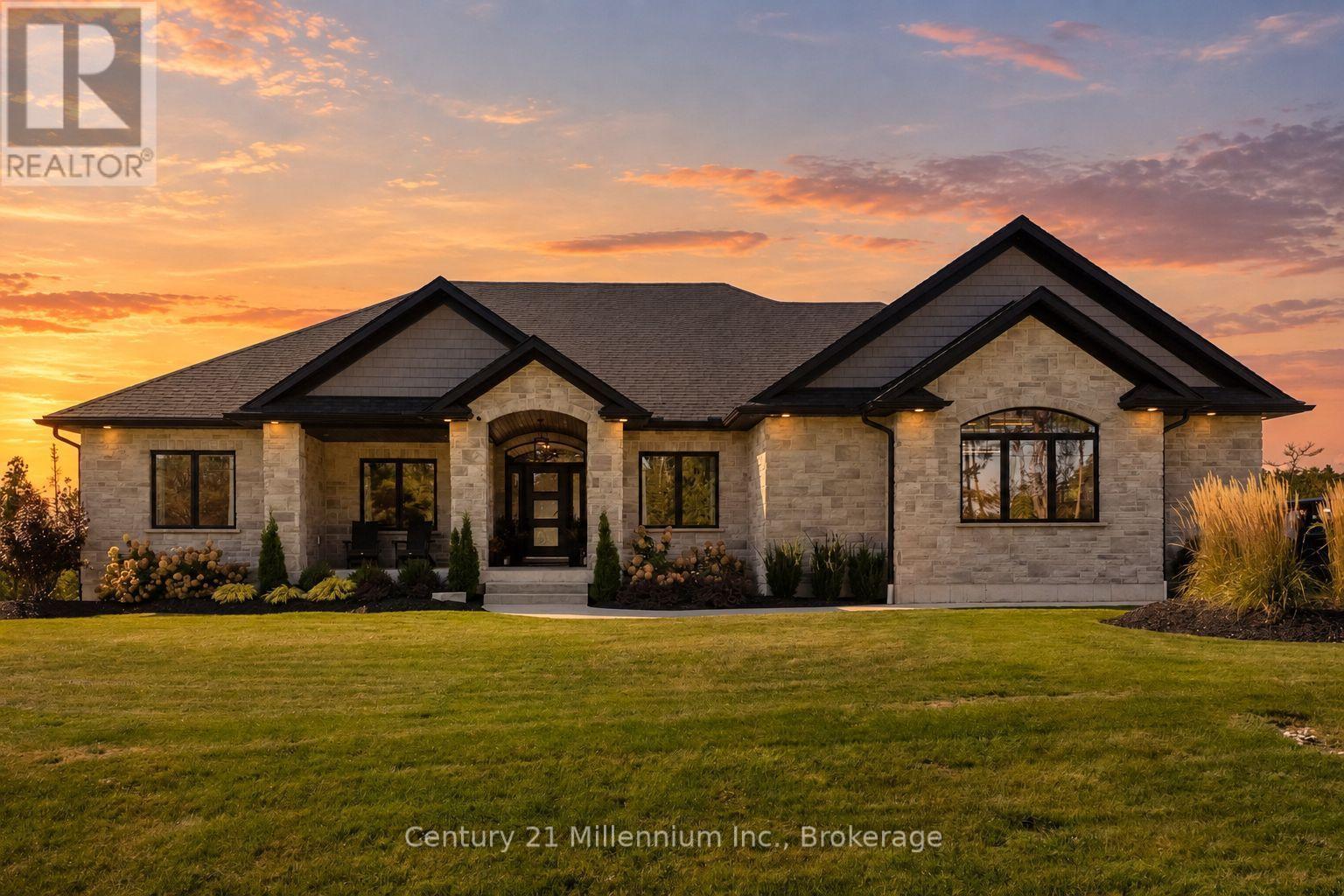 150 LOUISE CREEK CRESCENT, West Grey, Ontario