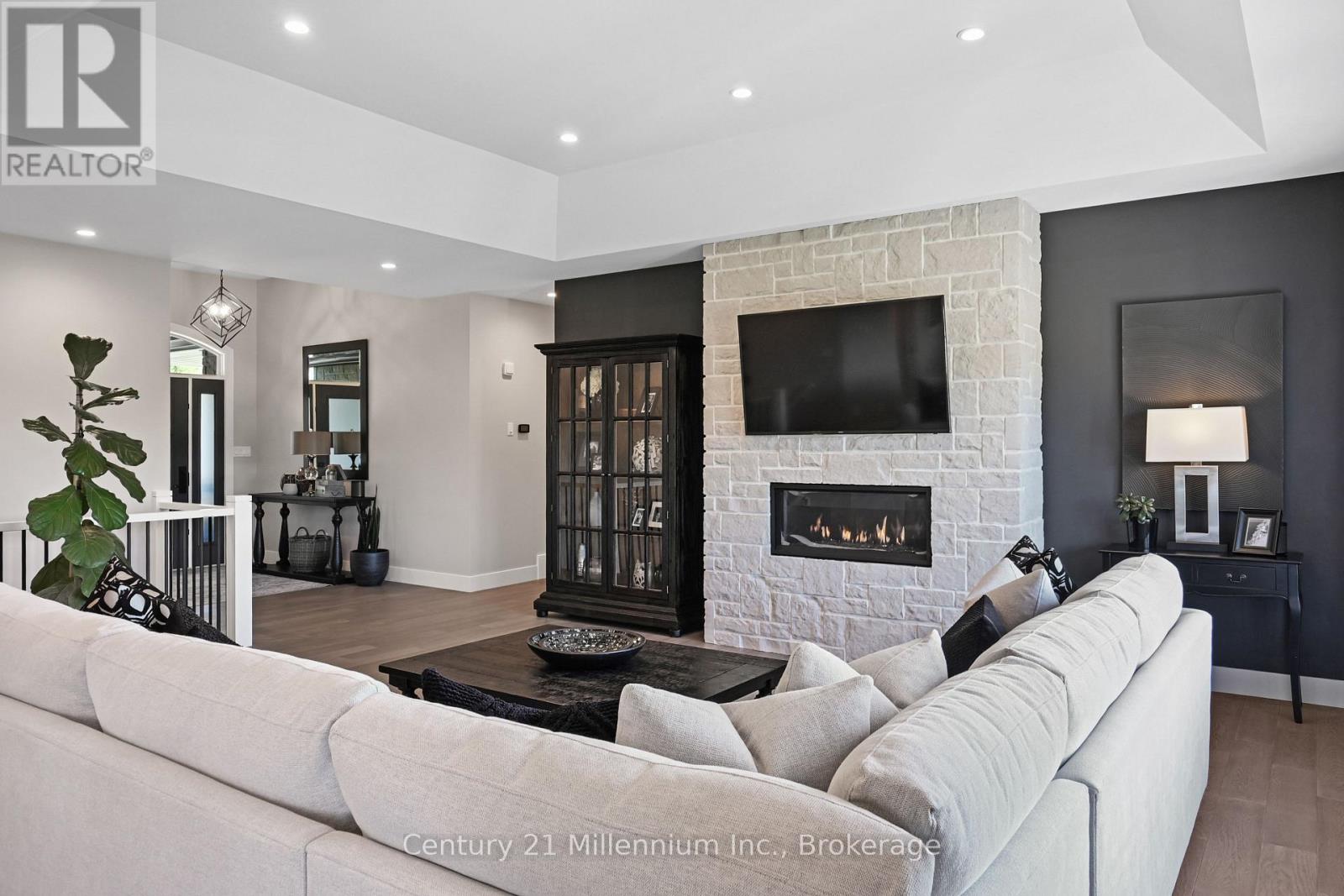 150 Louise Creek Crescent, West Grey, Ontario  N0G 1S0 - Photo 14 - X13801786