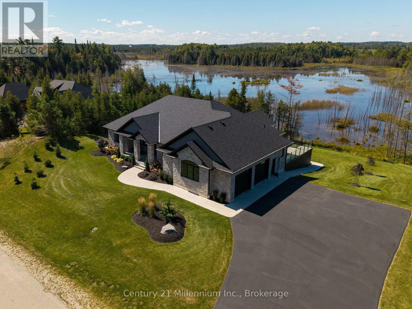 150 Louise Creek Crescent, West Grey, Ontario  N0G 1S0 - Photo 5 - X13801786