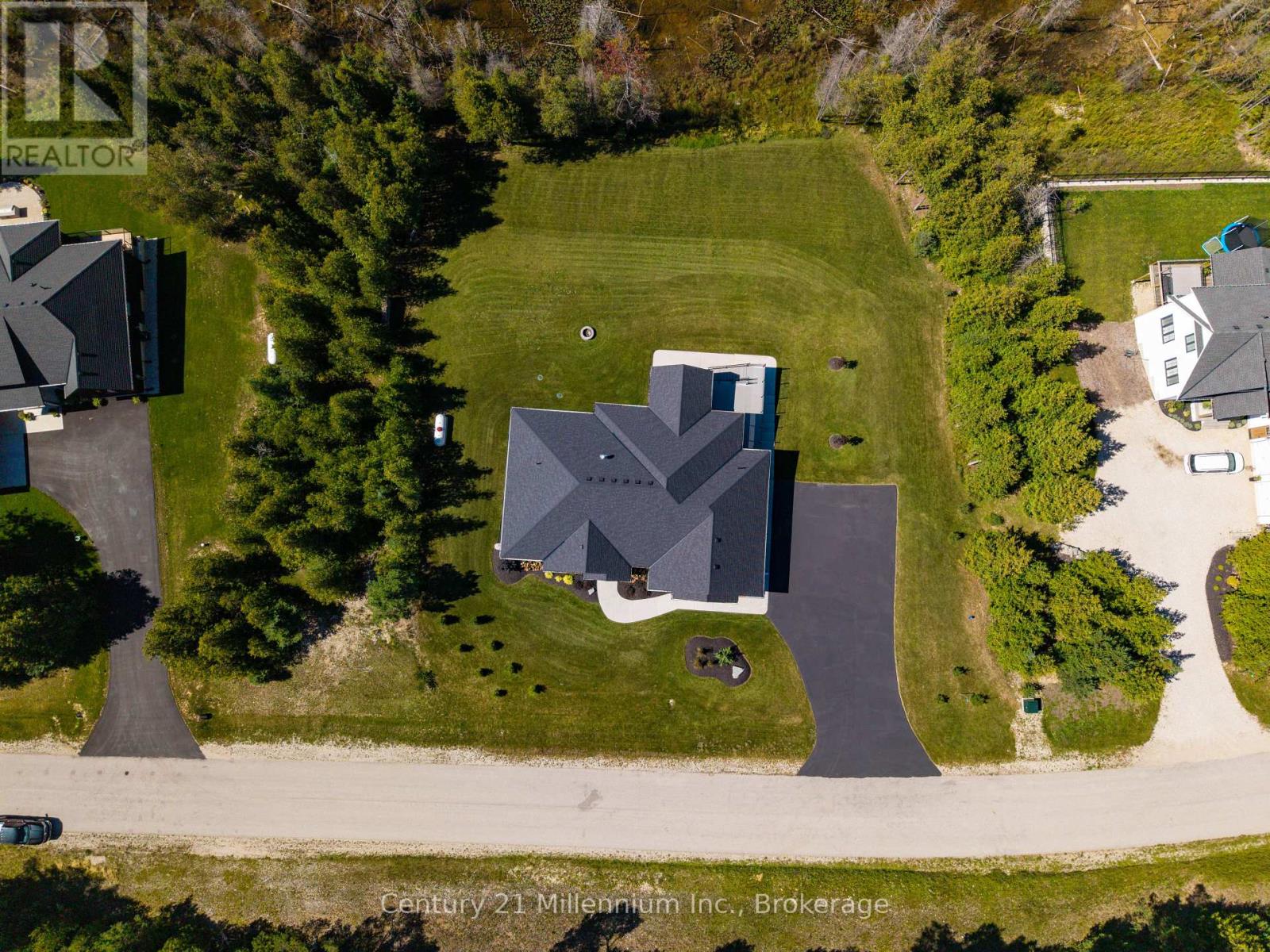 150 Louise Creek Crescent, West Grey, Ontario  N0G 1S0 - Photo 8 - X13801786