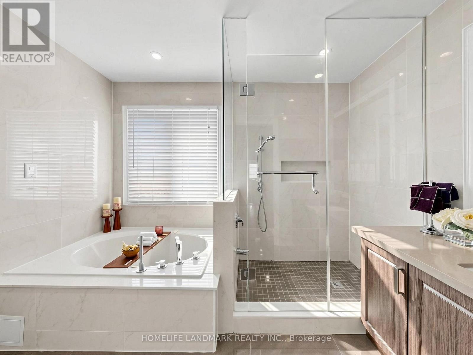 35 Sanderson Road, Markham, Ontario  L6C 2V4 - Photo 21 - N13801704