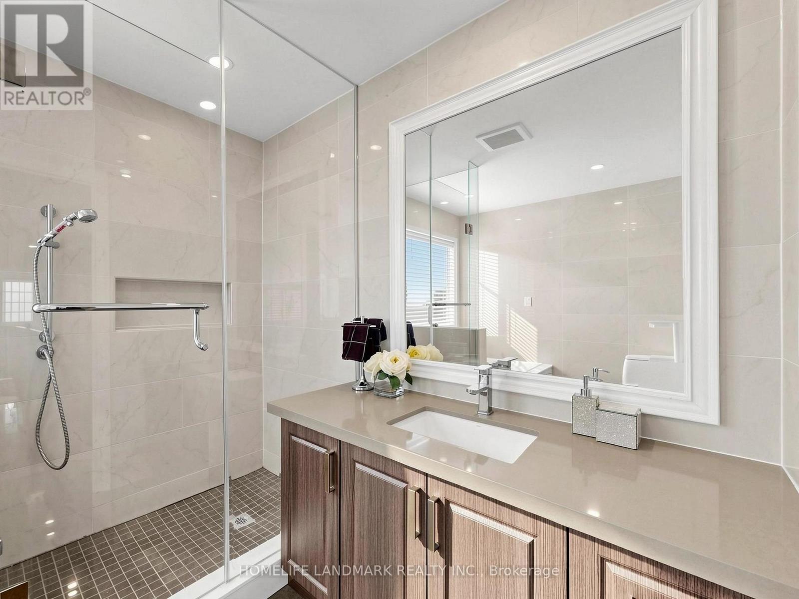 35 Sanderson Road, Markham, Ontario  L6C 2V4 - Photo 22 - N13801704