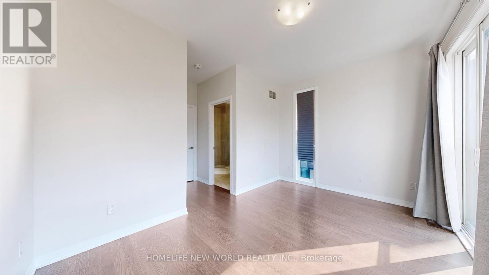 1697 Bur Oak Avenue, Markham, Ontario  L6E 0V2 - Photo 5 - N13801808