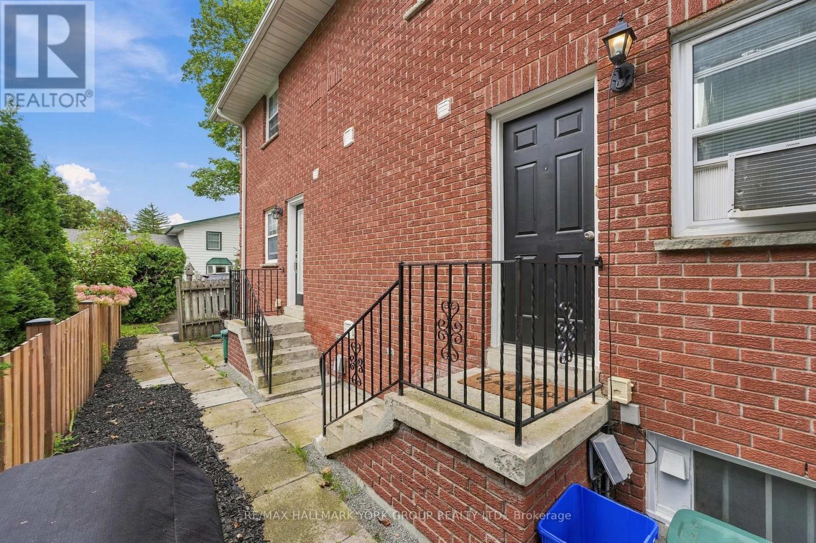 52 Centre Street, Aurora, Ontario  L4G 1J8 - Photo 27 - N13801838